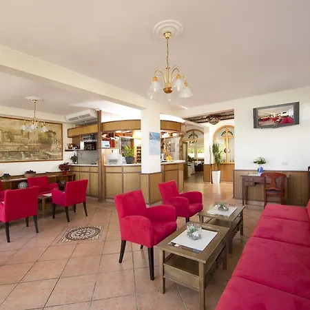Hotel Stanger 3*