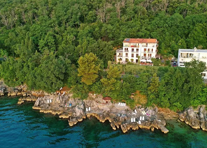 Stanger Hotel 3*