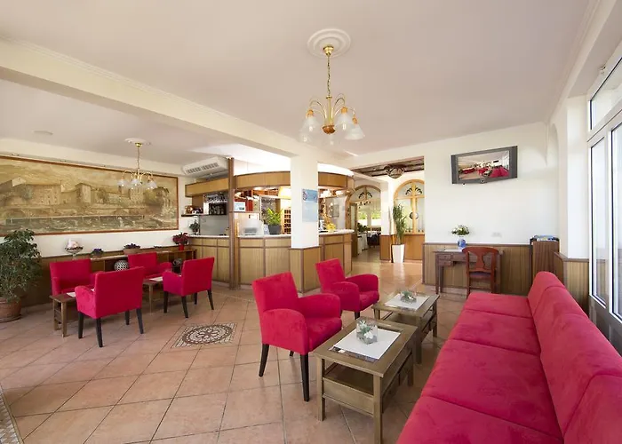 Hotel Stanger 3*
