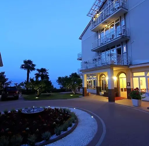 Stanger Hotel 3*