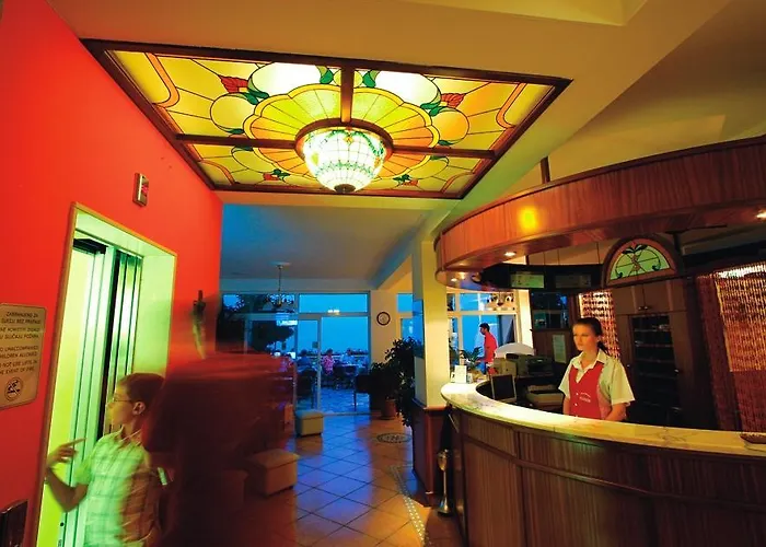 Stanger Hotel Laurana